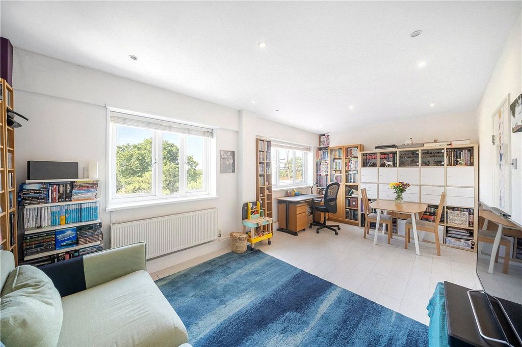 Property photo 1 of 10 Picture No. 01