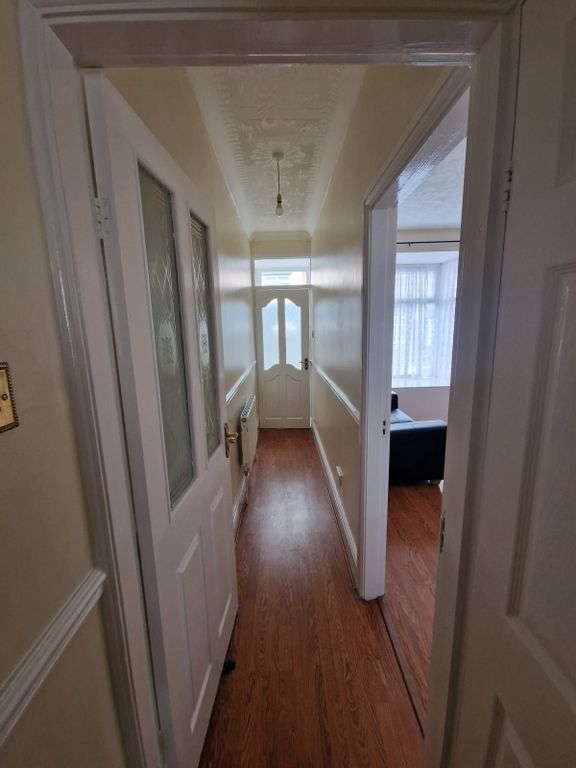 Property photo 2 of 11 Gallery