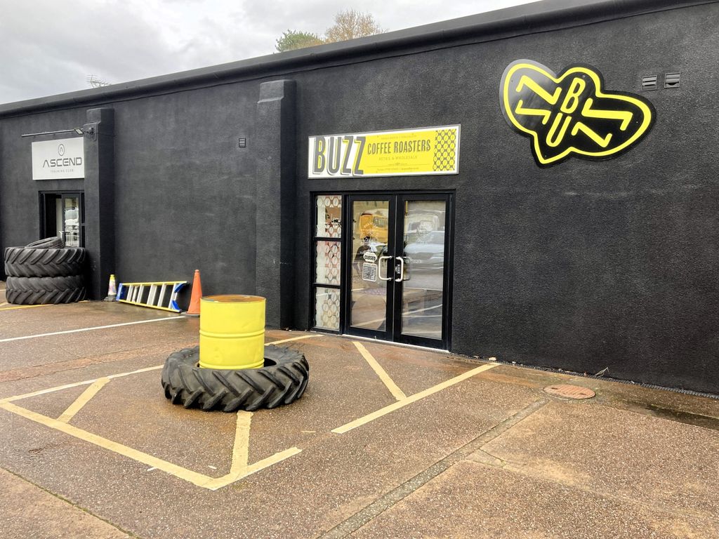 Property photo 1 of 12