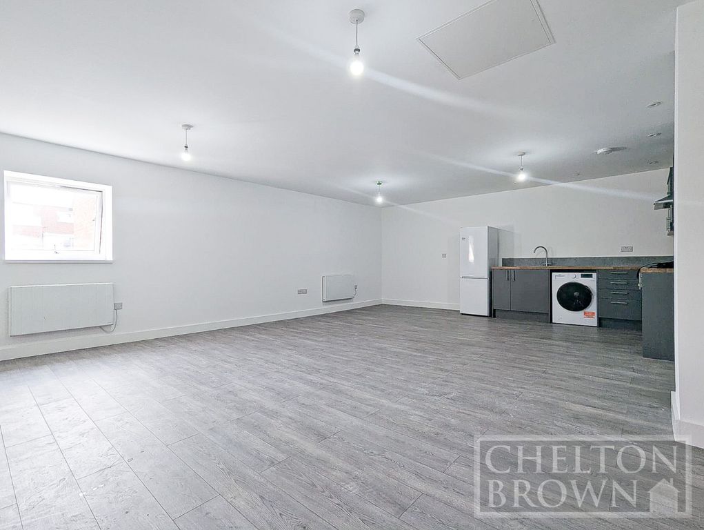 Property photo 3 of 11 Living Area/Kitchen