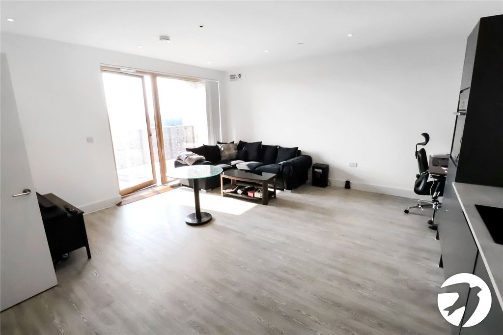 Property photo 3 of 25 Picture No. 07