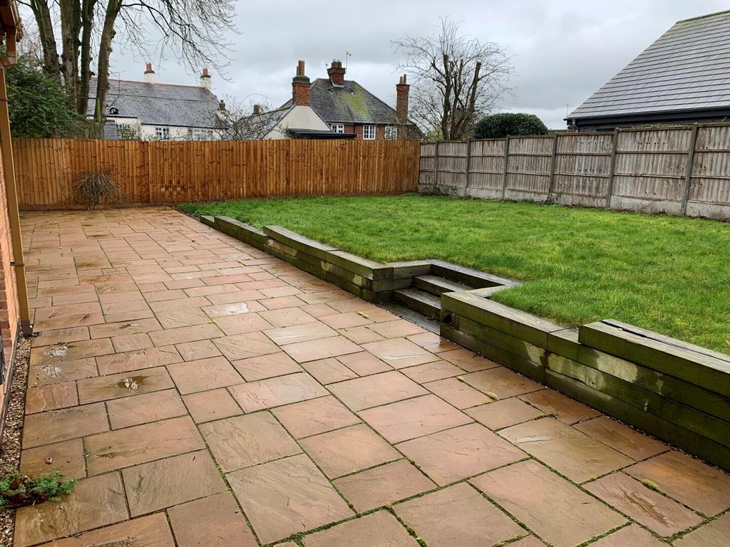 Property photo 2 of 11 Rear Garden