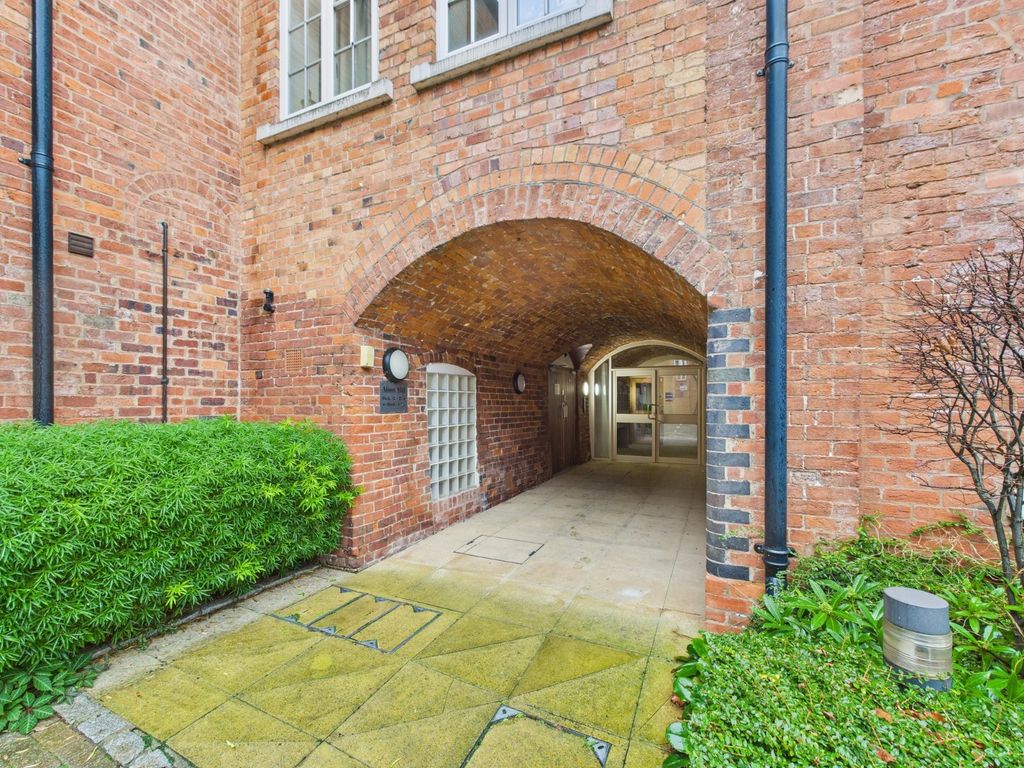 Property photo 2 of 7 Picture No. 13
