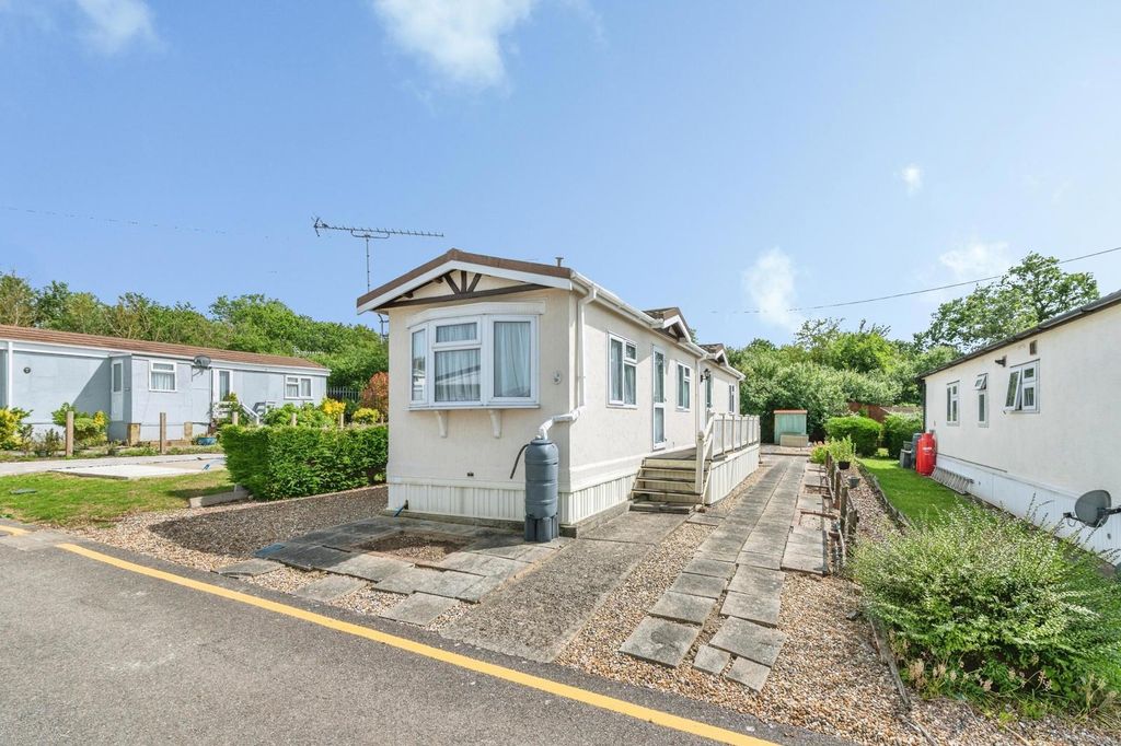 Property photo 1 of 23 Pbox-Img.Jpg