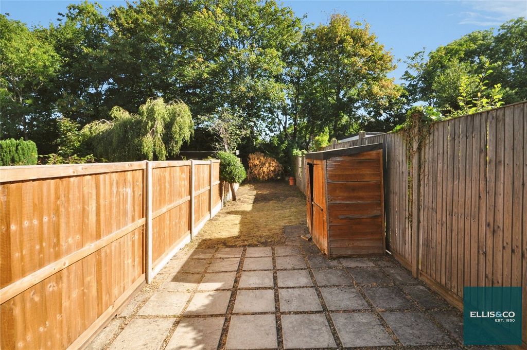 Property photo 1 of 15 Picture No. 22