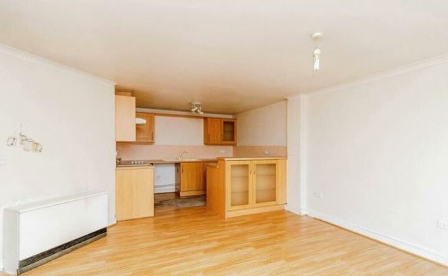 Property photo 2 of 7
