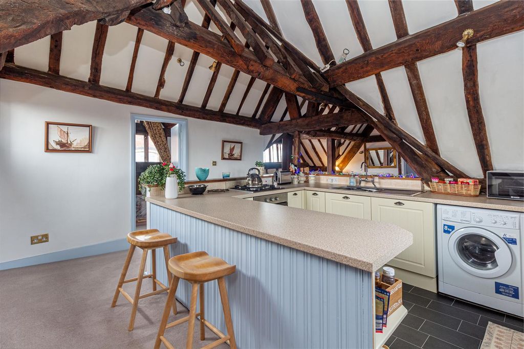 Property photo 2 of 16 Kitchen2.Jpg