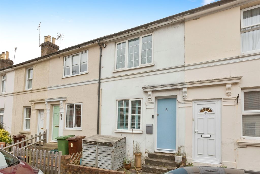 Property photo 1 of 14