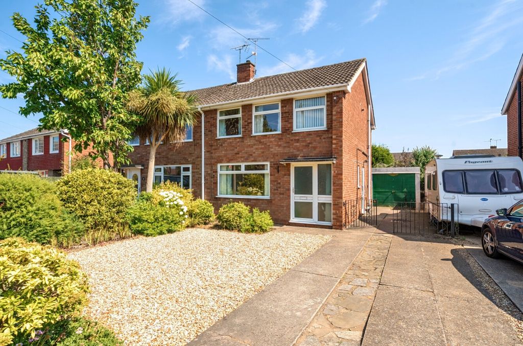 Property photo 1 of 10 1493985-1-6A58F3750750c