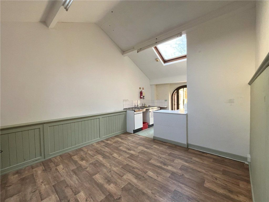 Property photo 2 of 14 Photo 14