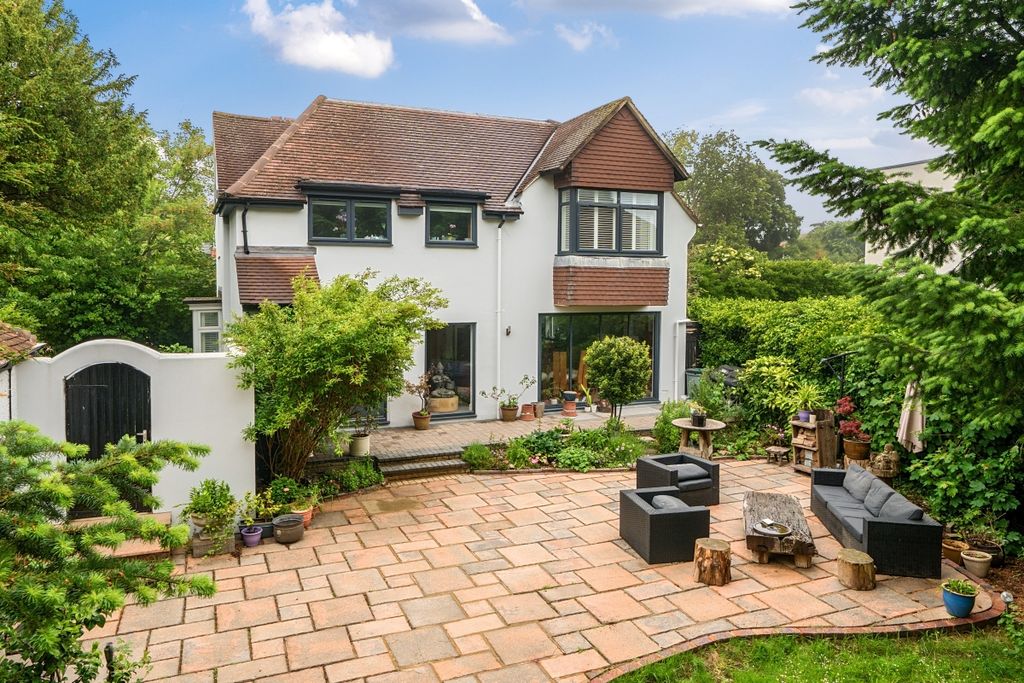 Property photo 1 of 15