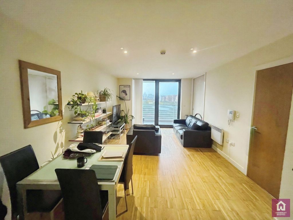 Property photo 2 of 14 Picture No. 09