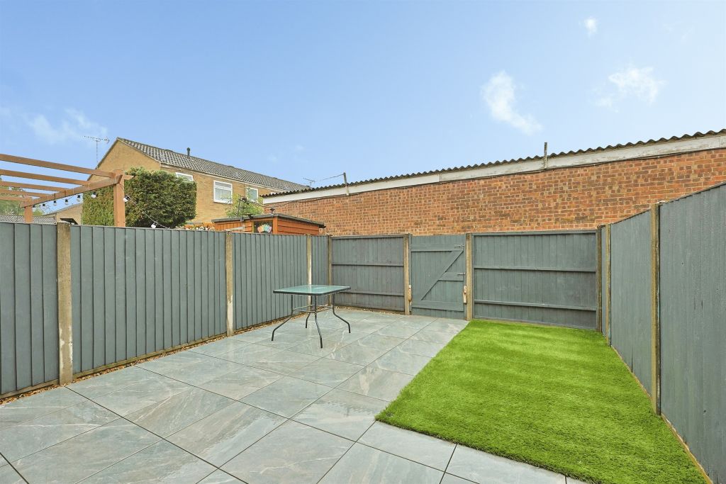 Property photo 2 of 13