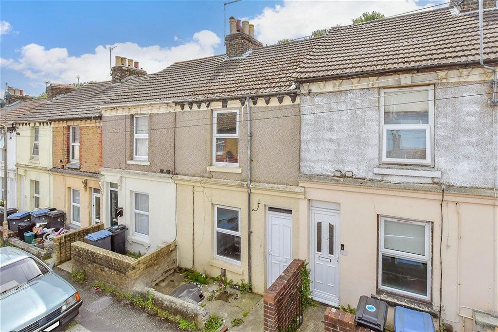 Property photo 3 of 10 External (Web).