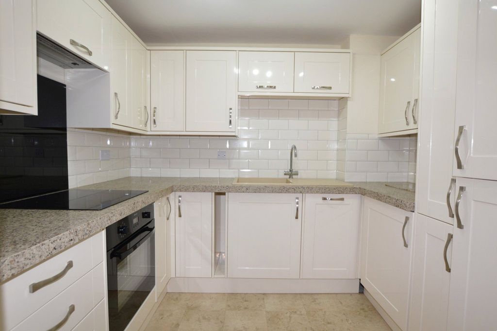 Property photo 2 of 10 Picture No. 20