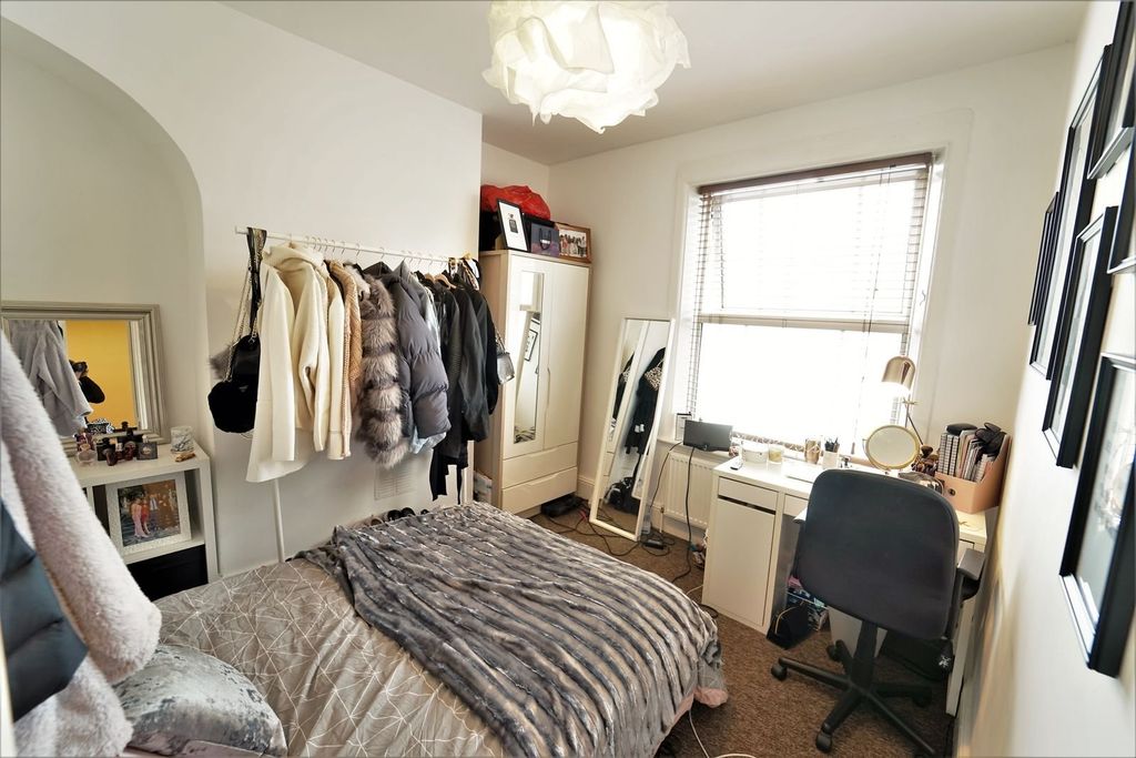 Property photo 3 of 10 Picture No. 02