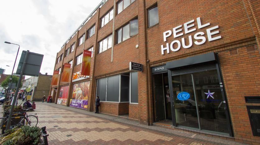 Property photo 1 of 7 Serviced Office To Rent In London Road, Morden, Sm