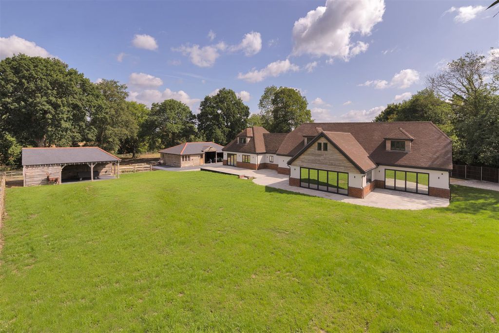 Property photo 1 of 58 45.
