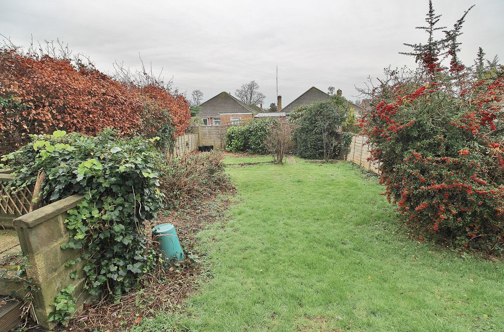 Property photo 2 of 11