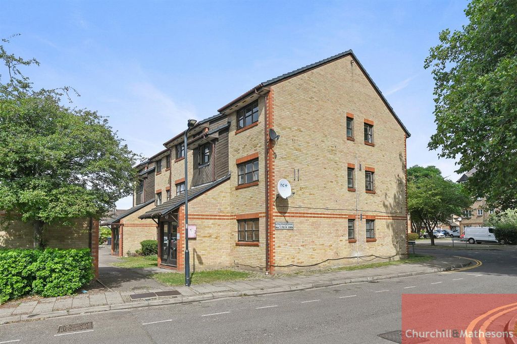 Property photo 1 of 9