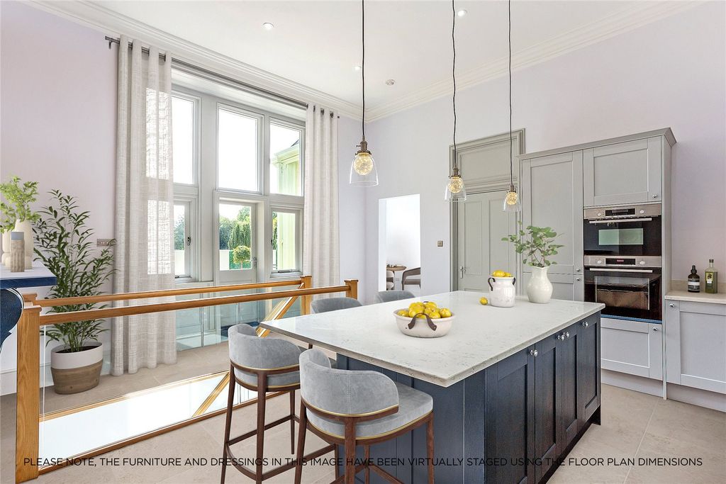 Property photo 1 of 16 Breakfast Kitchen