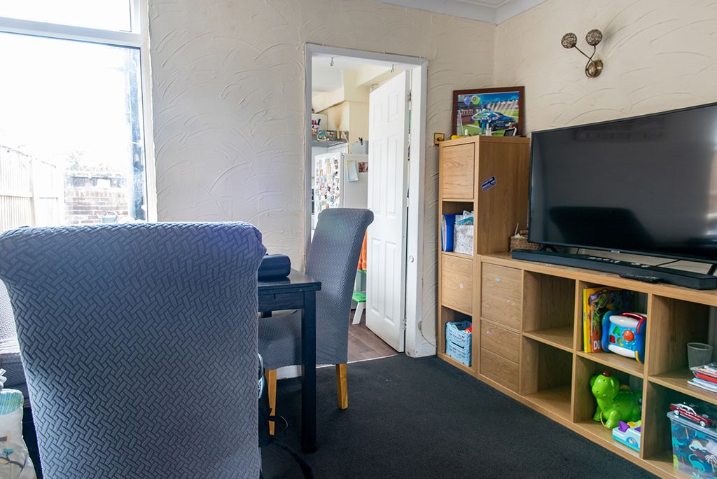 Property photo 3 of 20