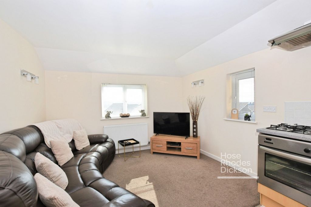 Property photo 2 of 5 Pbox-Img.Jpg