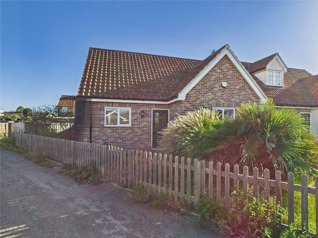 Property photo 1 of 10 1 - Picture No. 01