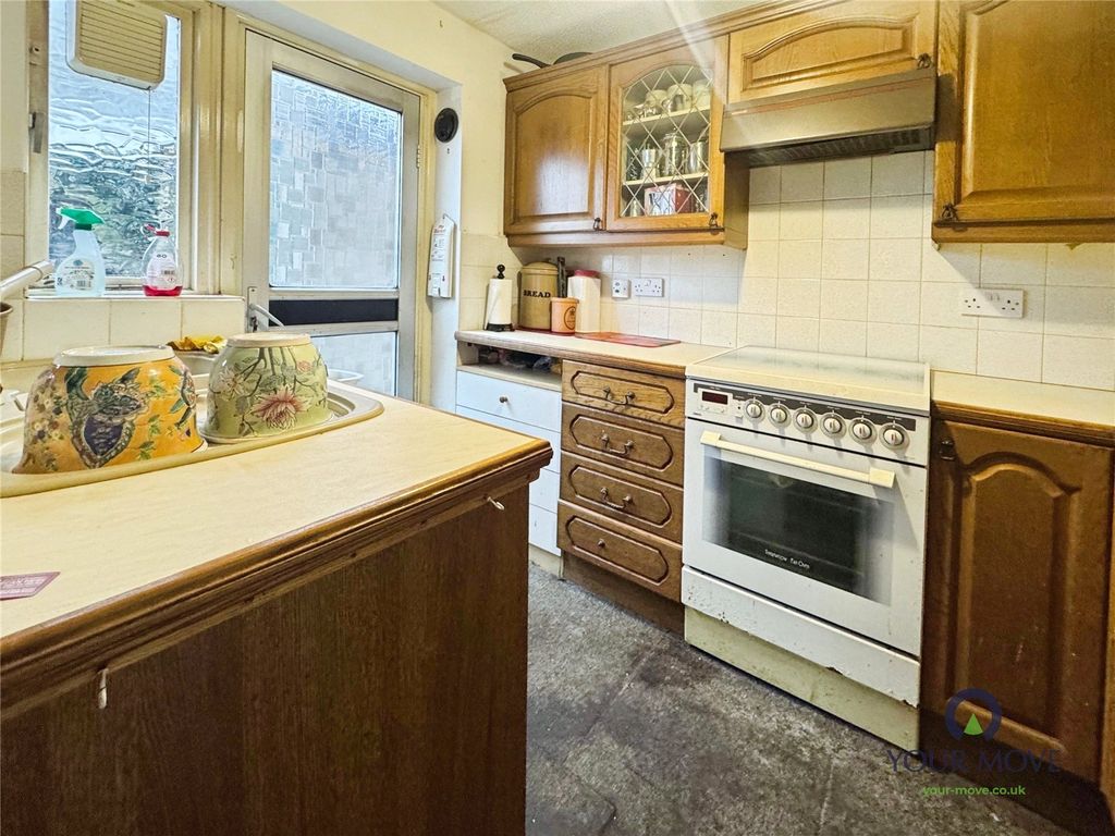 Property photo 2 of 10 Picture No. 08