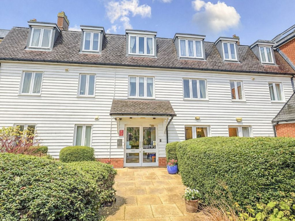 Property photo 1 of 11