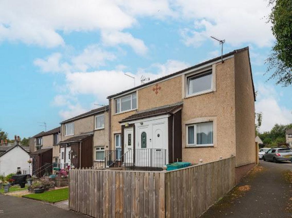 Property photo 1 of 32