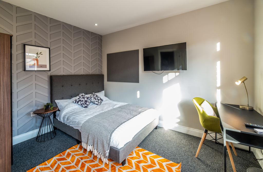 Property photo 1 of 11 Canning Place A203-004