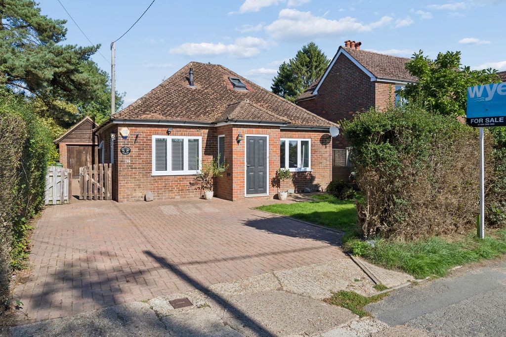 Property photo 1 of 24