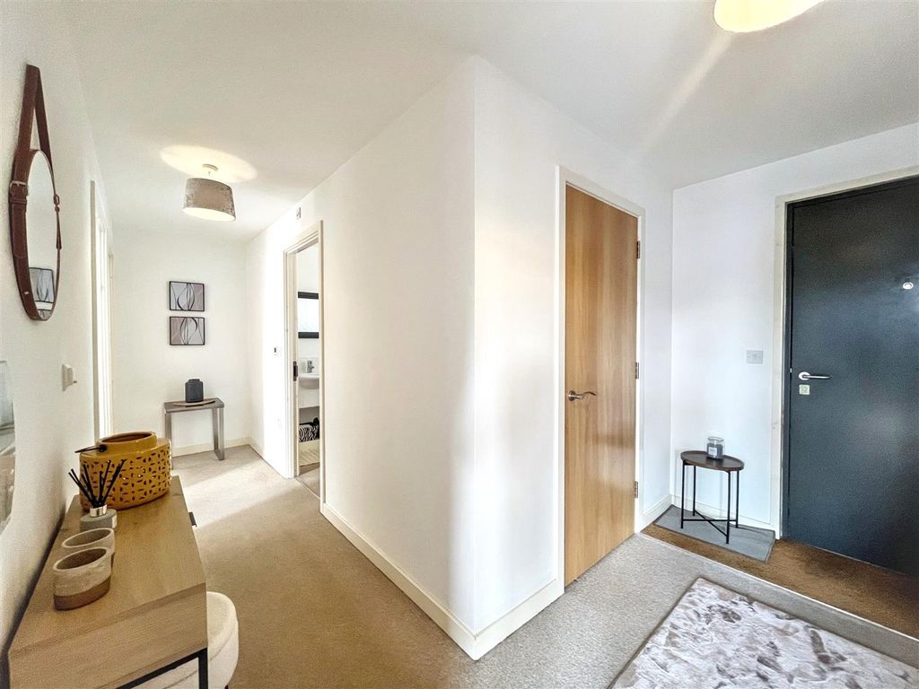 Property photo 3 of 12 Img_1454 (1).Jpg