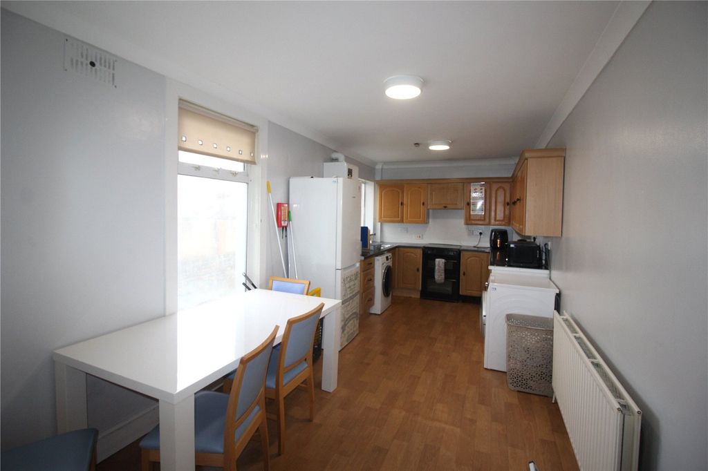 Property photo 2 of 13 Picture No. 02