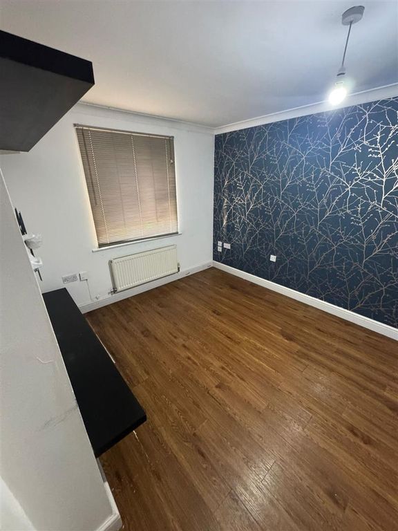 Property photo 2 of 15 Whatsapp Image 2025-12-18 At 14.49.38 (2).Jpeg