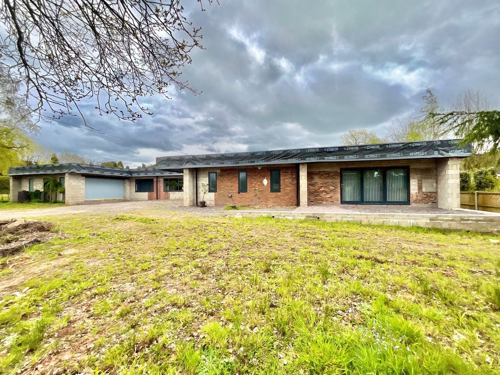Property photo 1 of 27