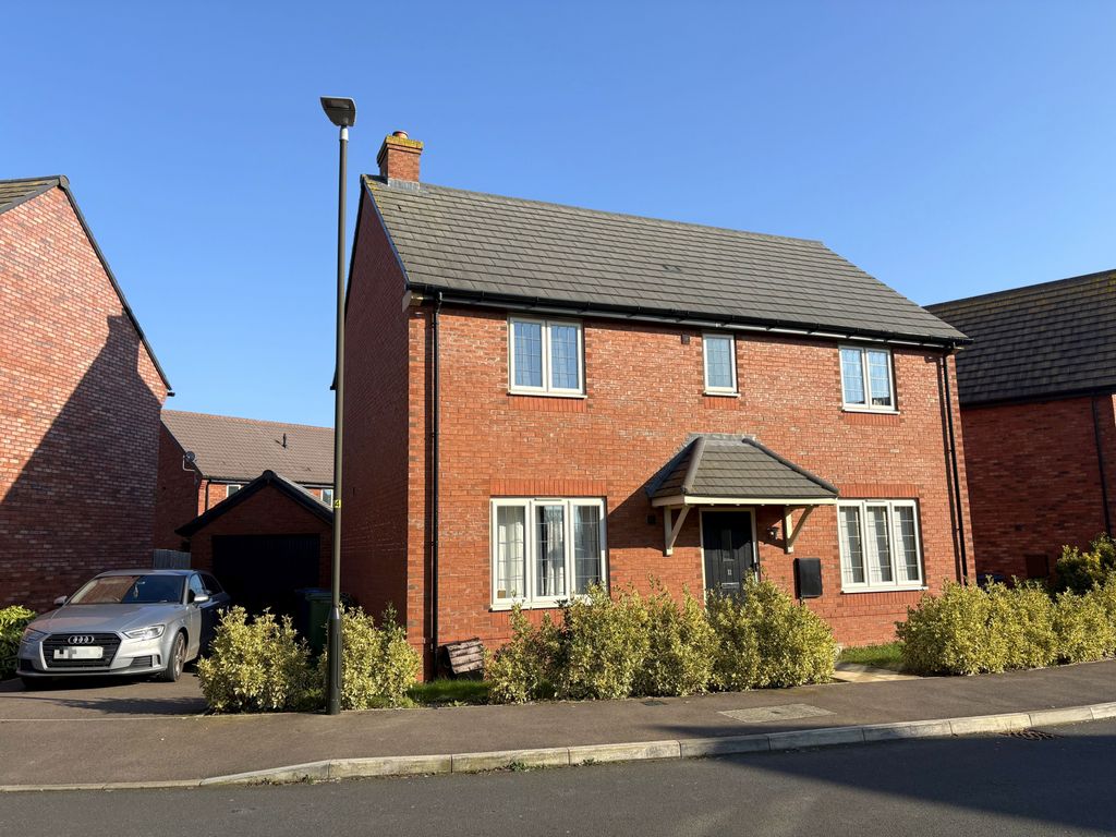 Property photo 1 of 22 4 Bedroom Detached For Sale