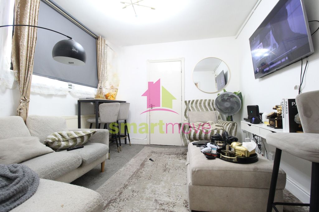 Property photo 1 of 36
