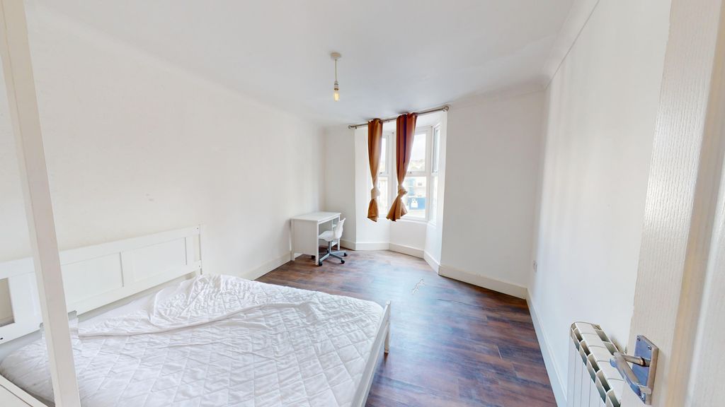 Additional image 4 of 5 bed flat to rentElm Grove, Brighton BN2