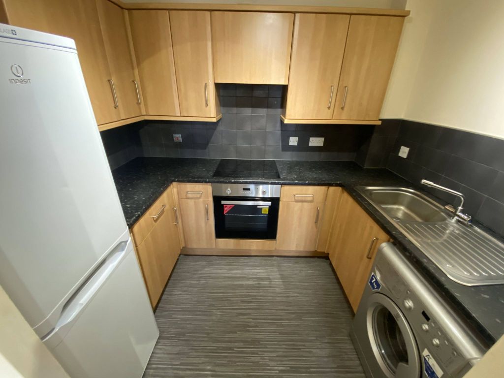 Property photo 3 of 8 Photograph 3