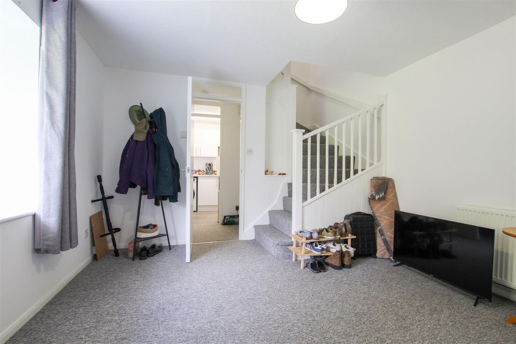 Property photo 2 of 7 Img_9143.Jpg