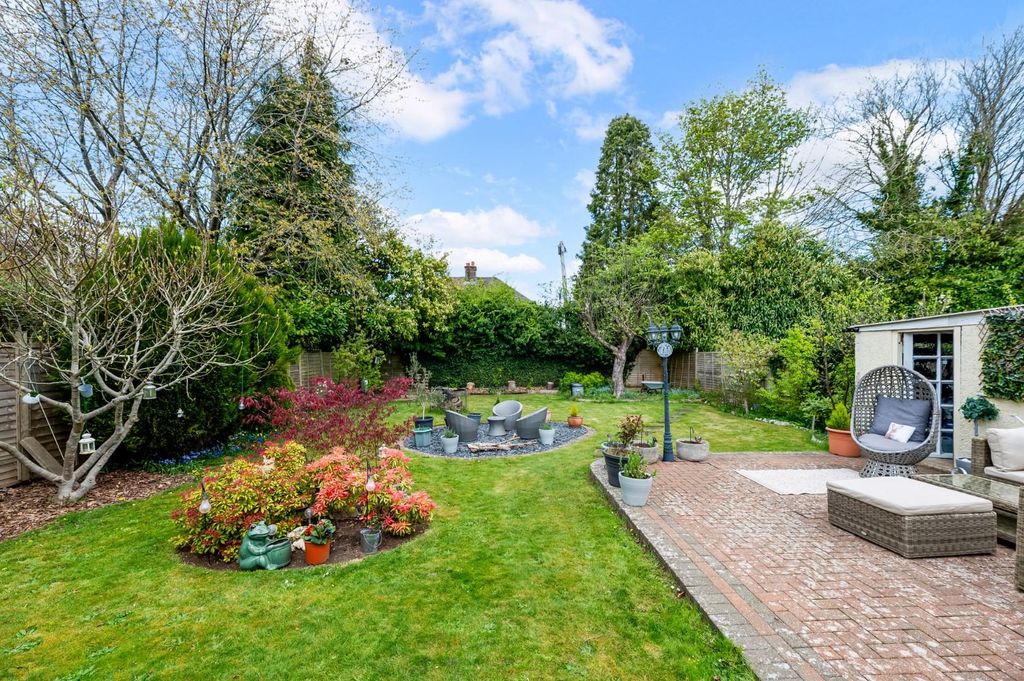 Property photo 3 of 14 Josephine Avenue , (11).Jpg