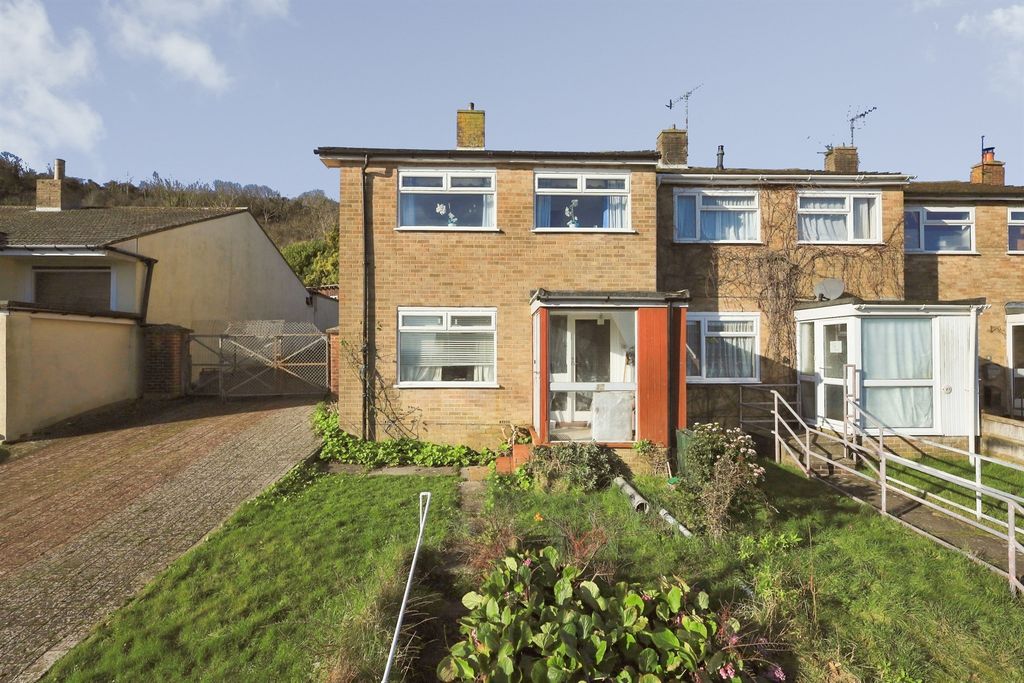 Property photo 1 of 15