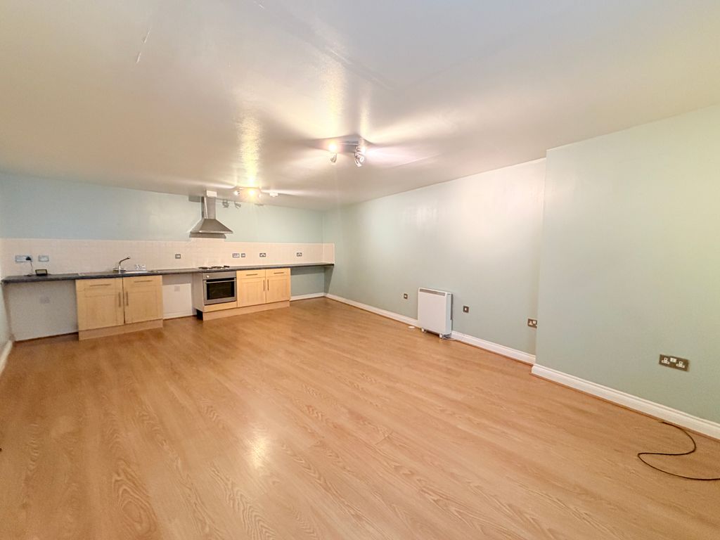 Property photo 3 of 7 Gallery