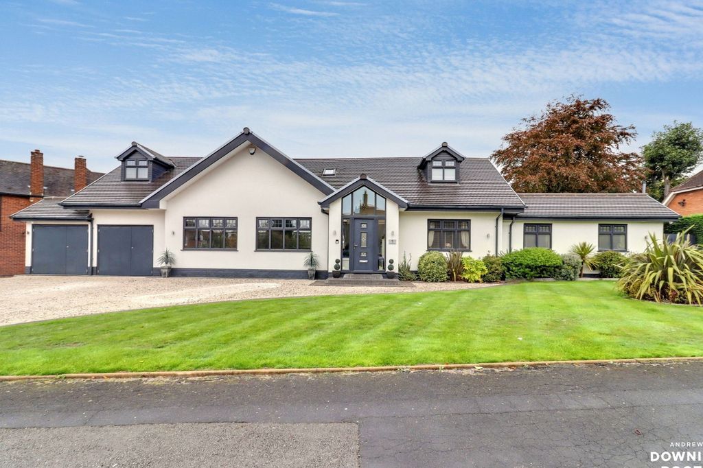 Property photo 1 of 50