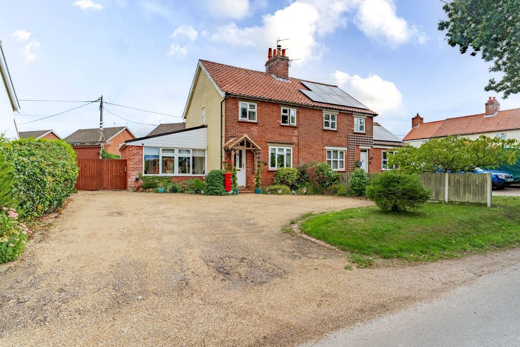 Property photo 1 of 26