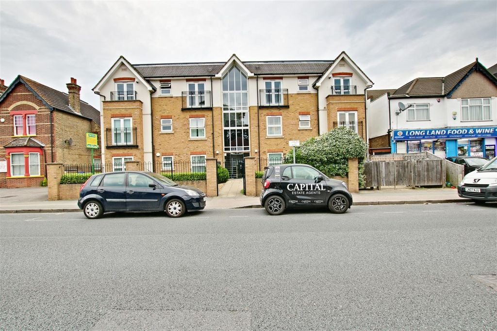 Property photo 3 of 7 5590022