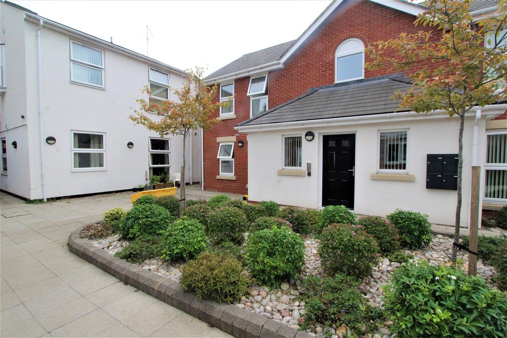 Property photo 1 of 7 1. Exterior.Jpg