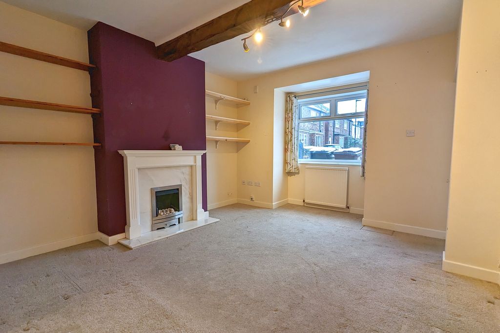 Property photo 2 of 11 7